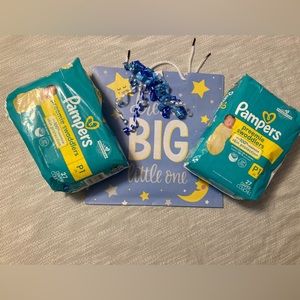 Diaper Gift Set. NWT 54 Diapers total.